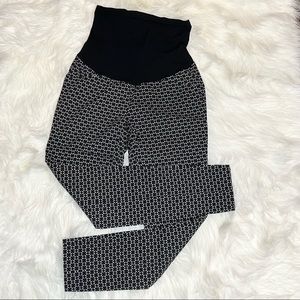 Motherhood Maternity Belly panel stretch ankle pants. Sz Small